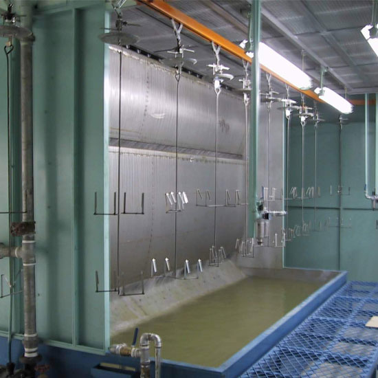 多水幕噴漆臺(tái)